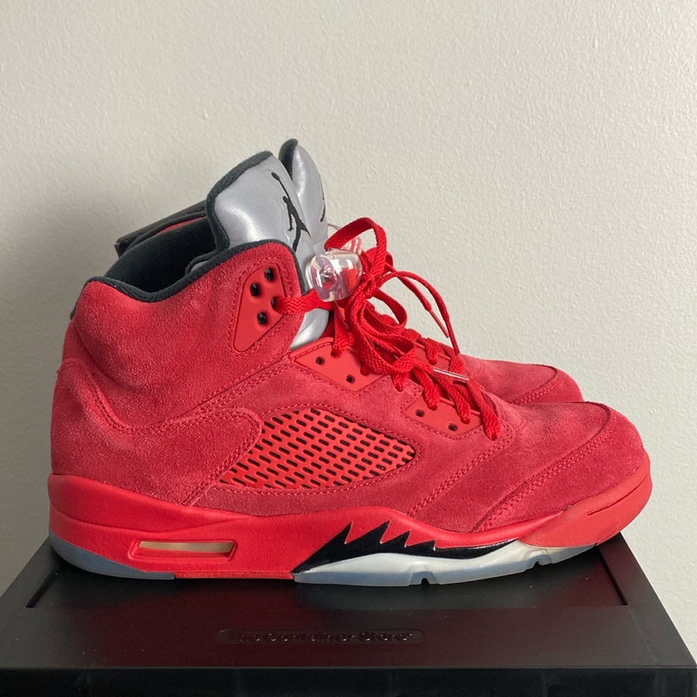 Air Jordan retro 5 men’s size 10